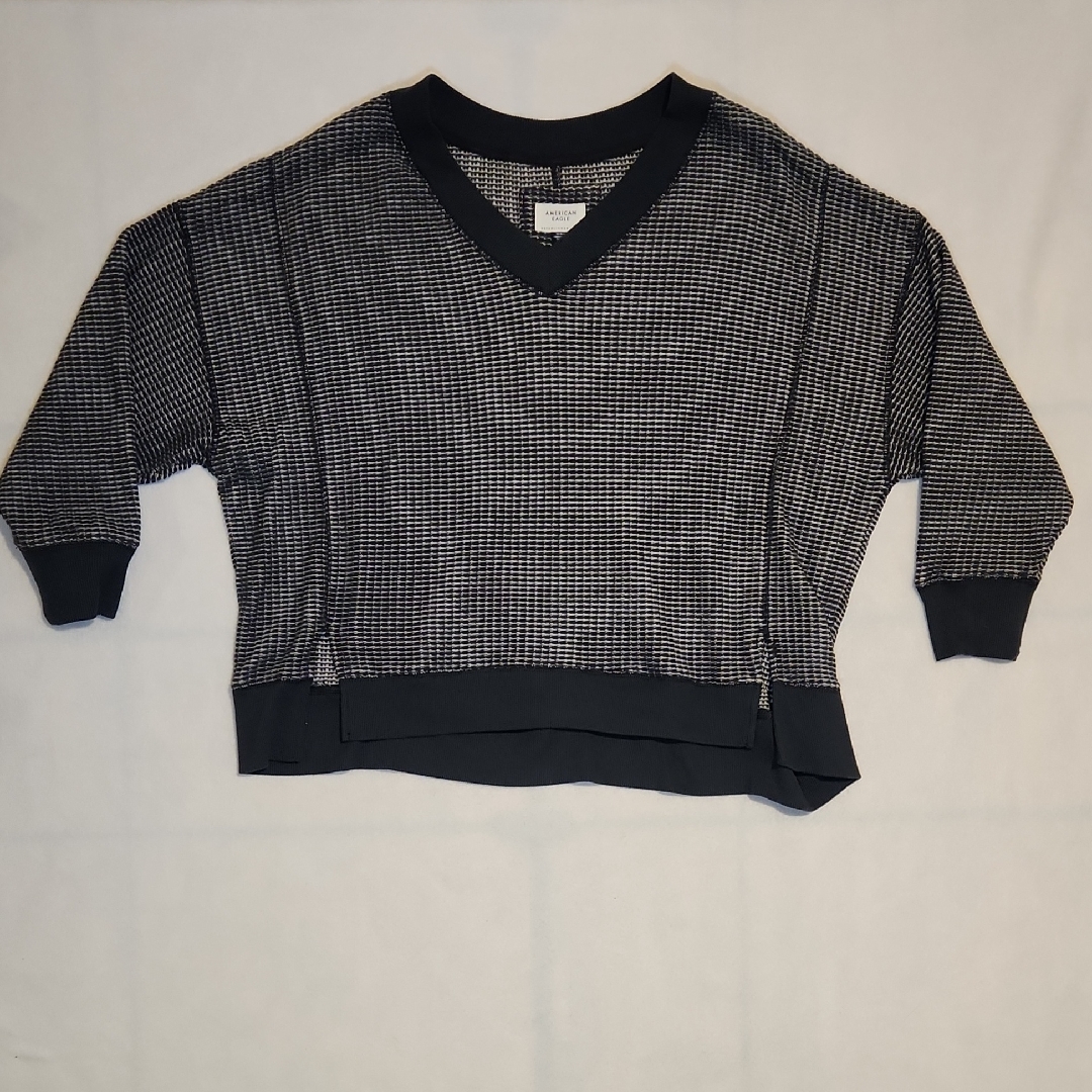 American Eagle Cropped Knit Sweater | Black & White | Size Medium
